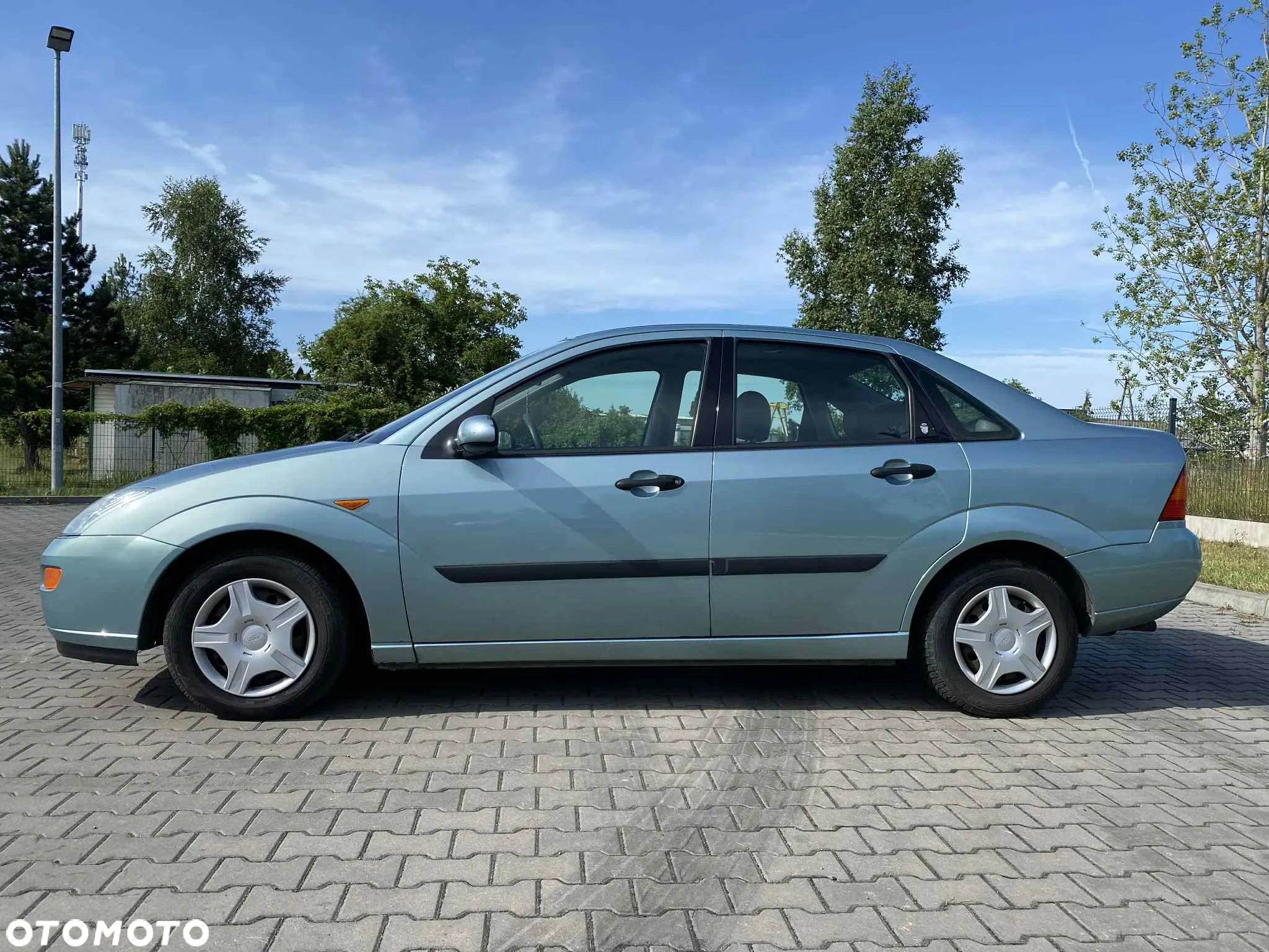 Ford Focus 1.6 Trend - 4