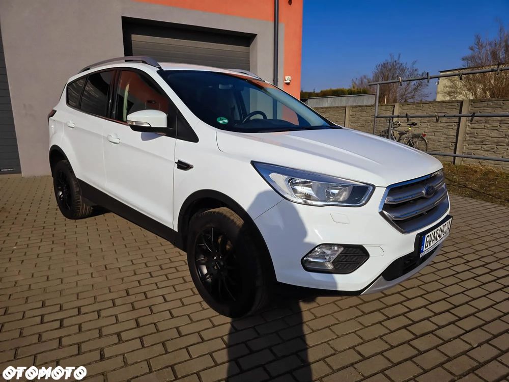 Ford Kuga - 10