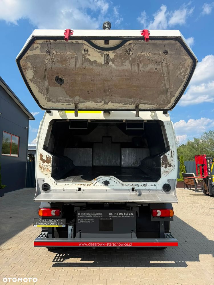 DAF DAF LF 15.230 Euro 6 //Klimatyzacja /  zamiatarka uliczna // budowlana dwustronna JOHNSTON VT652 - 27
