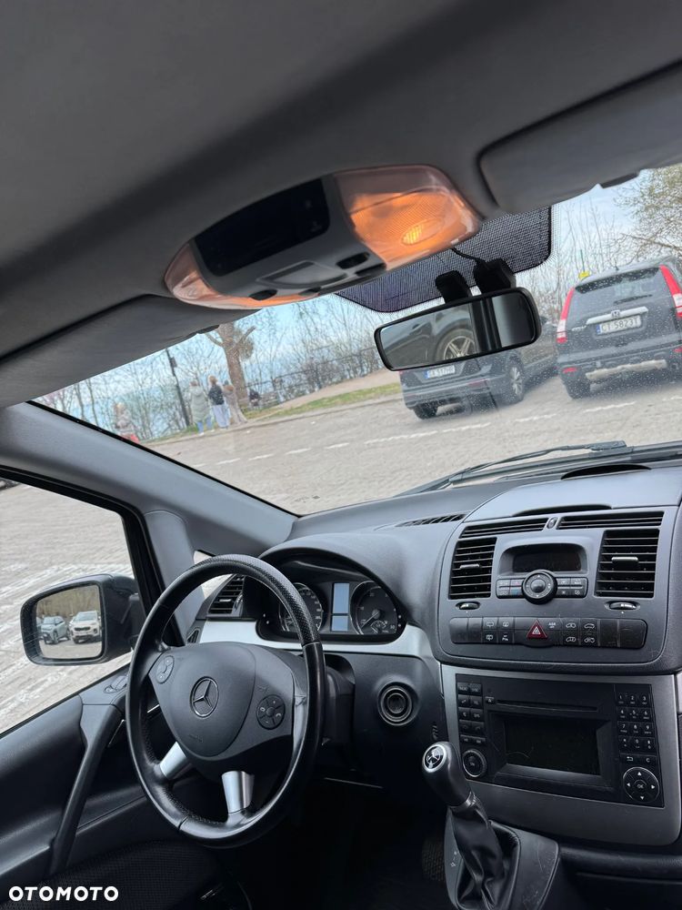 Mercedes-Benz Viano - 22