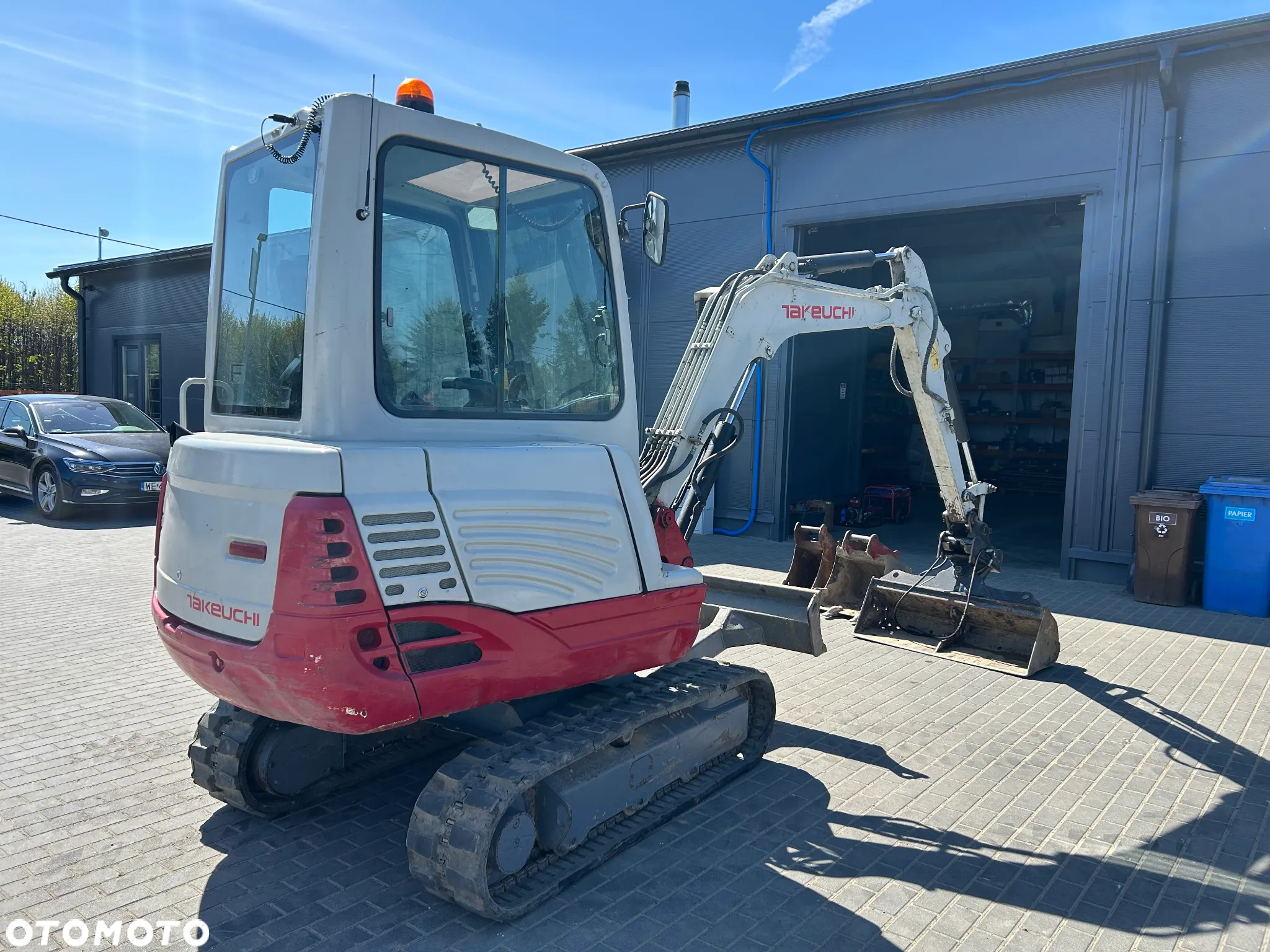 Takeuchi TB228 - 7