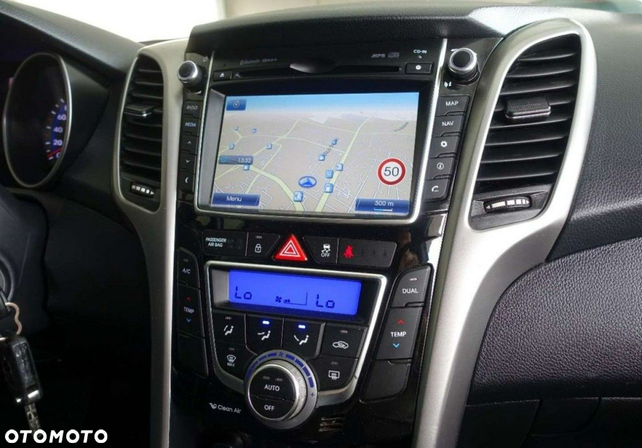 Hyundai i30 1.6 D GO - 22