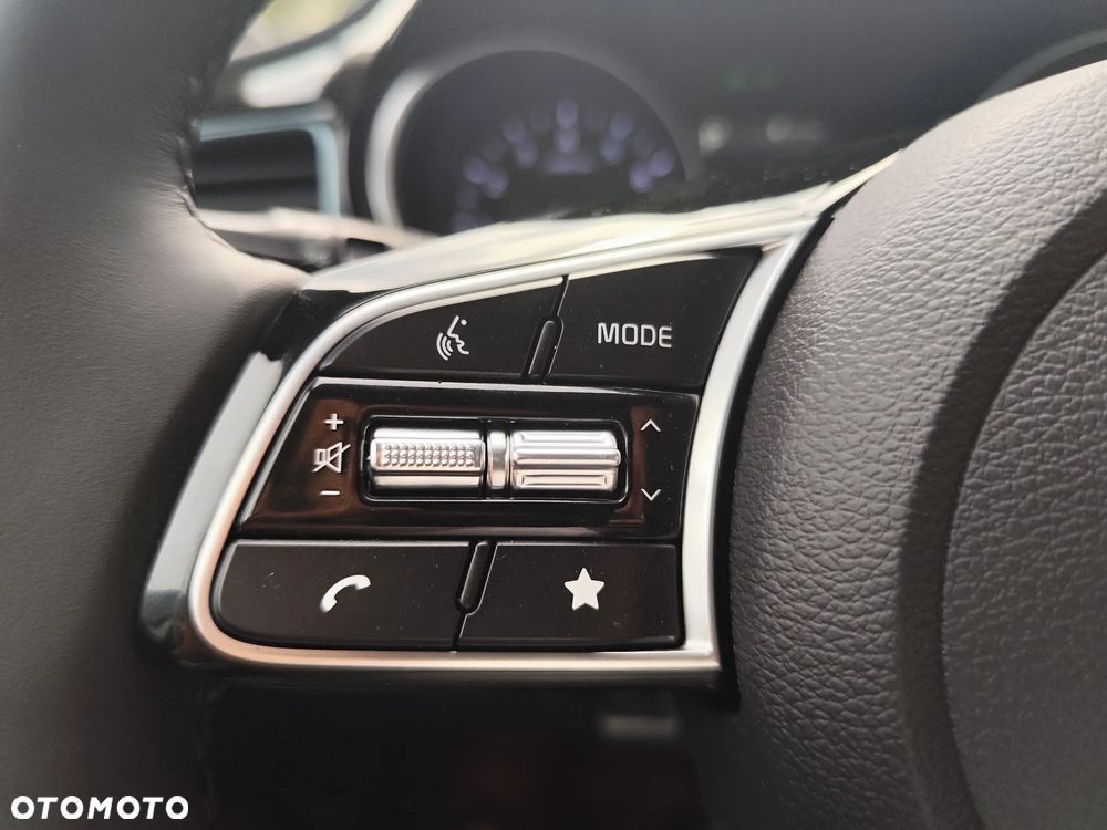 Kia XCeed 1.6 T-GDI Tribute DCT - 18