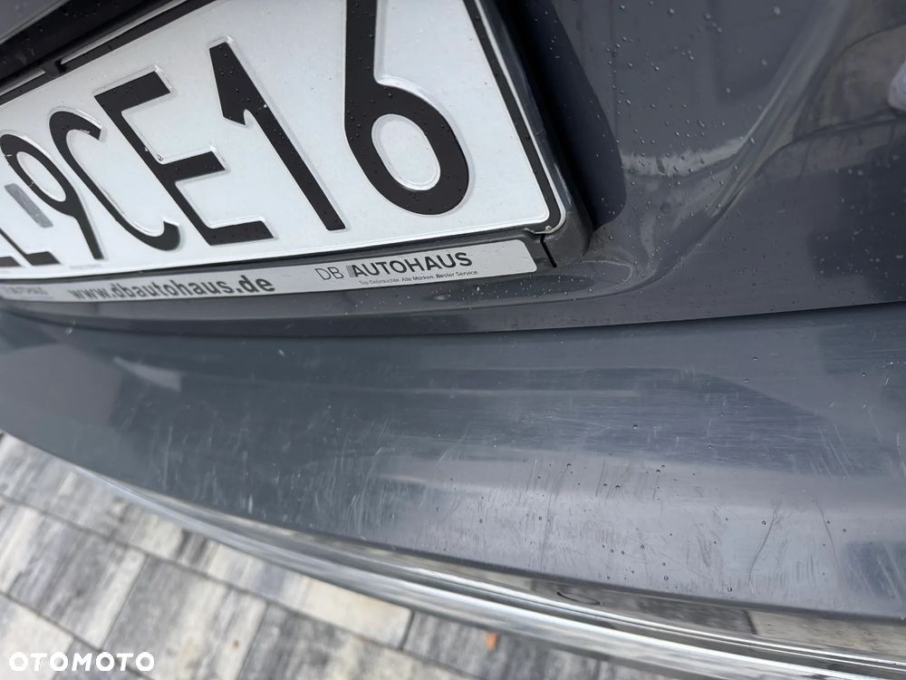 Volkswagen Passat Variant 2.0 TDI DSG BlueMotion Technology Comfortline - 33