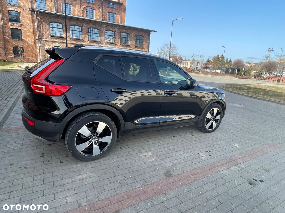 Volvo XC 40 T5 AWD Momentum - 5