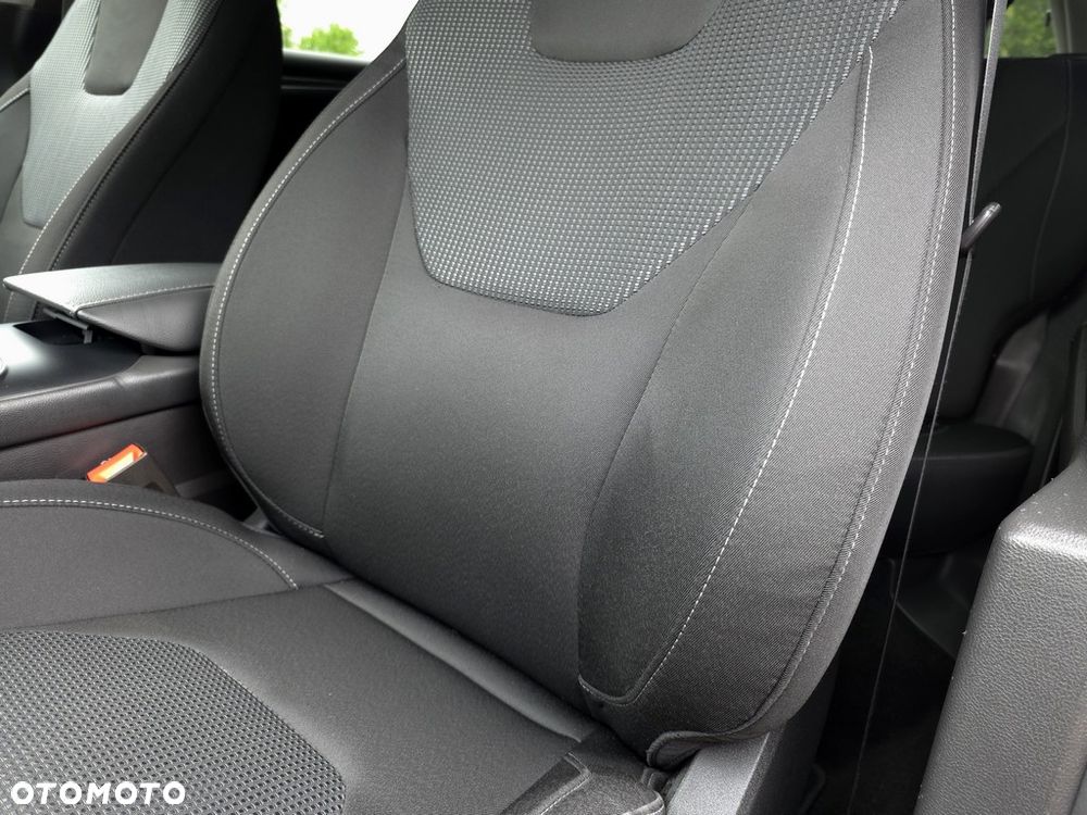 Ford Mondeo 2.0 TDCi Titanium - 17