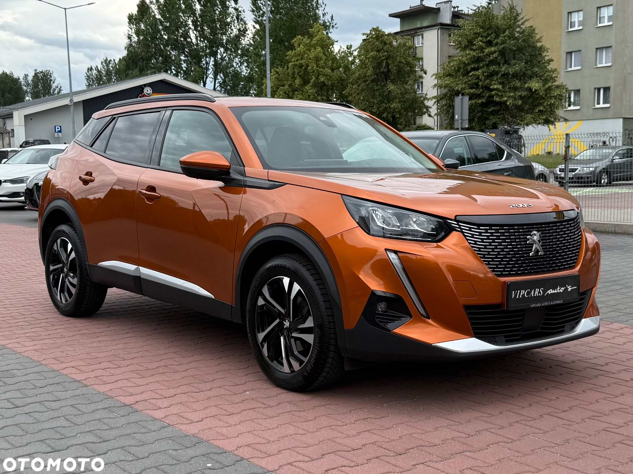 Peugeot 2008 1.5 BlueHDi Allure S&S - 8