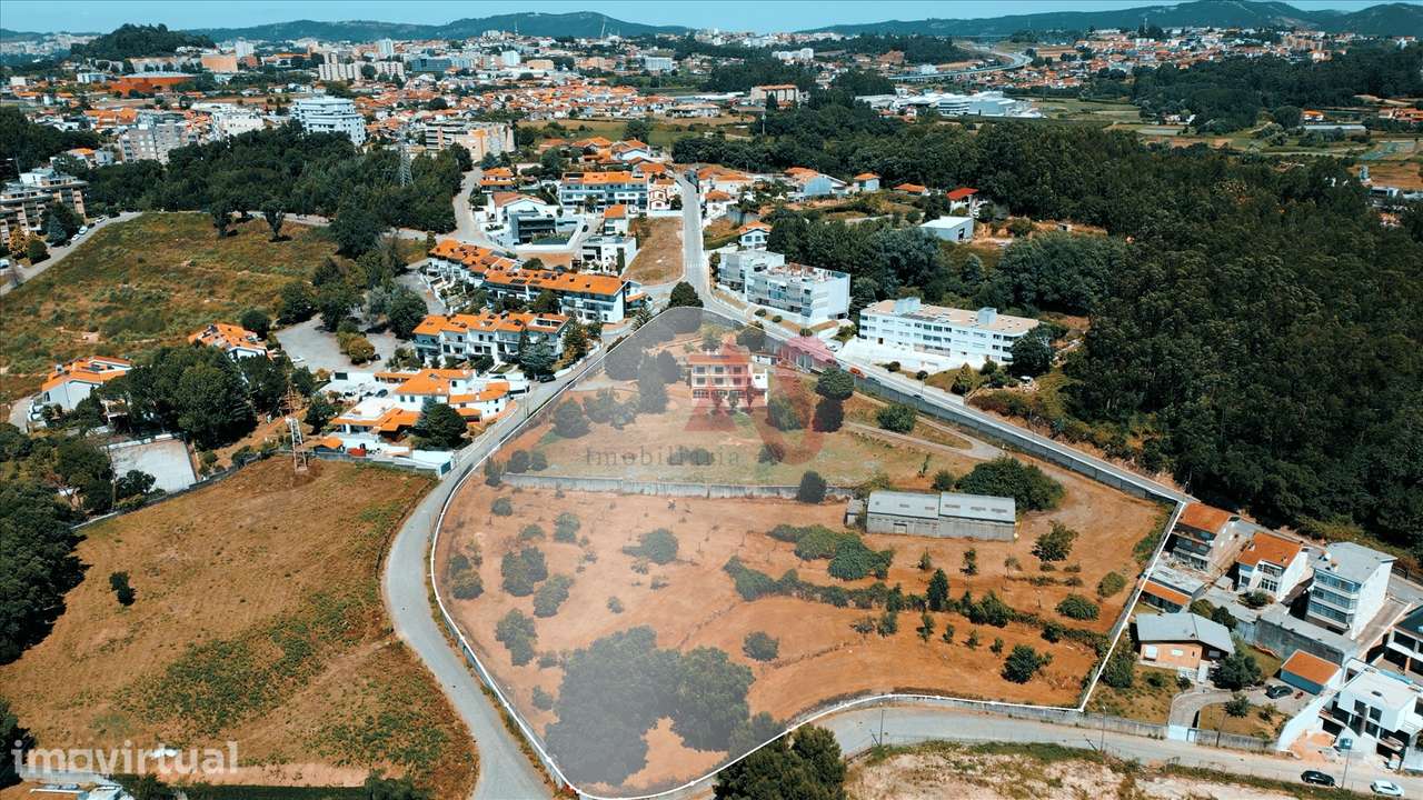 Quinta T5 em São Cosme, Com vista para o Douro - Grande imagem: 3/31