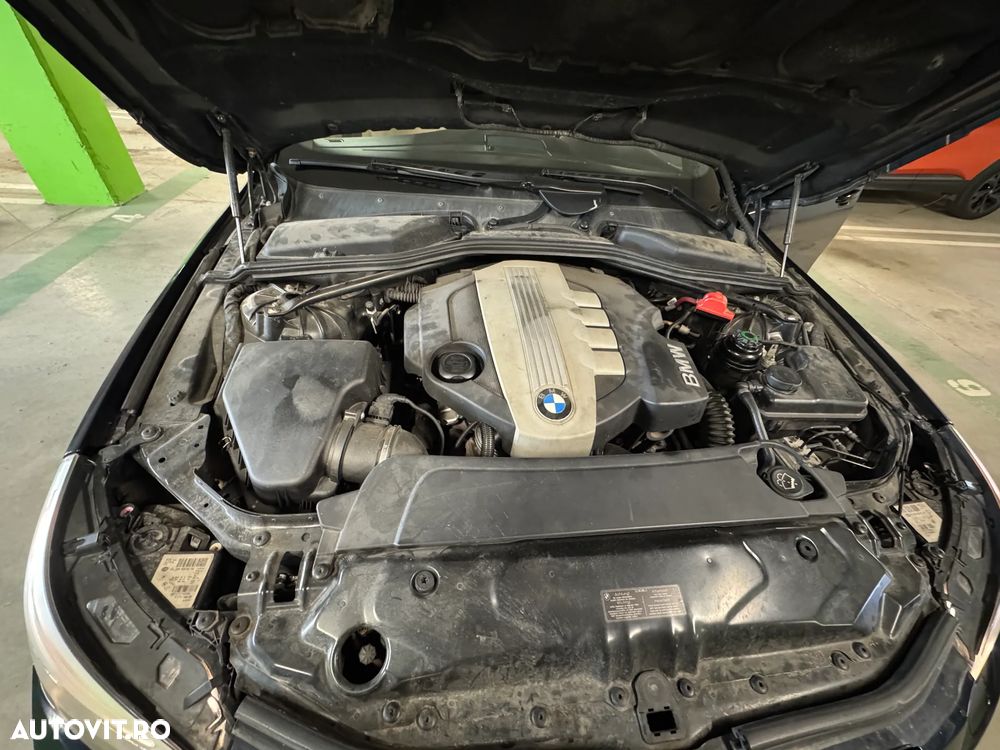 BMW Seria 5 520d Aut. Edition Lifestyle - 13