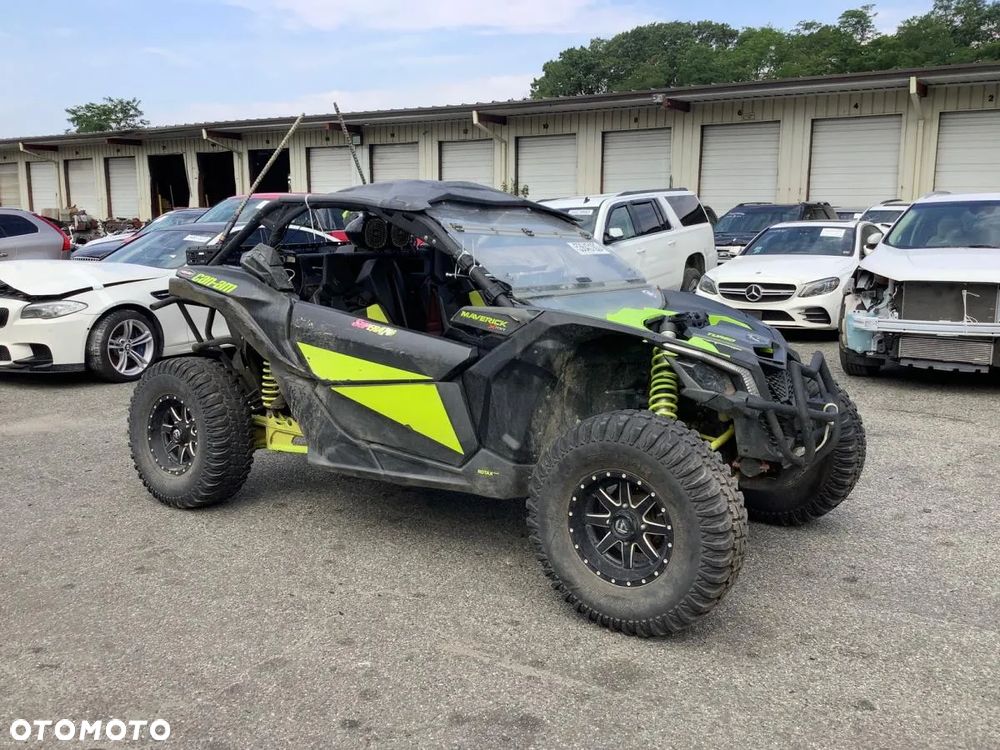 Can-Am Maverick - 40