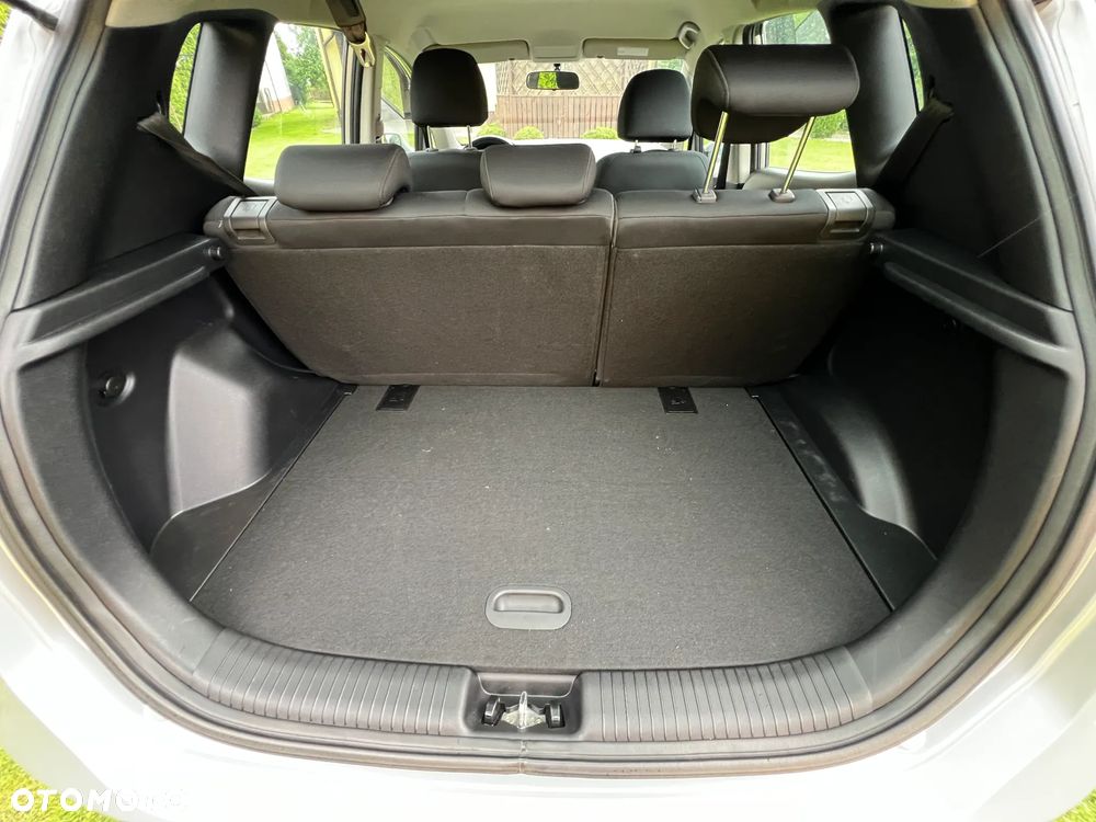 Hyundai ix20 1.6 Premium - 10