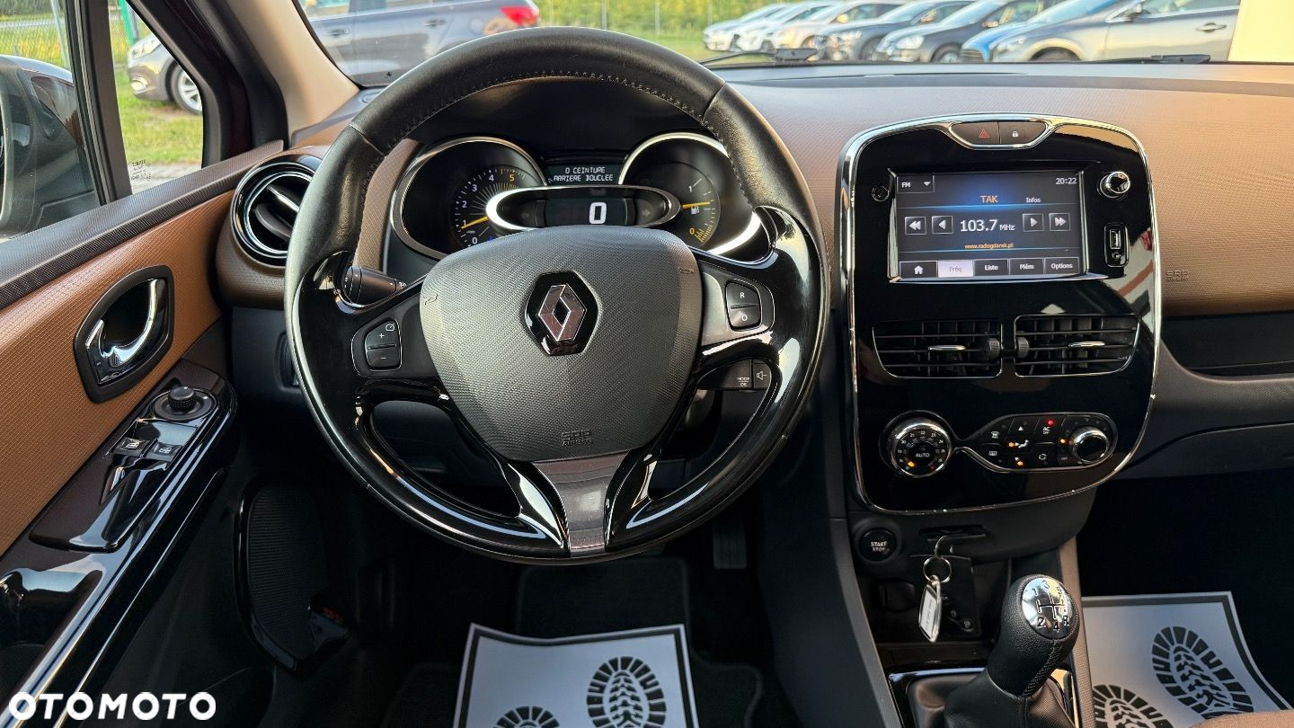 Renault Clio - 16