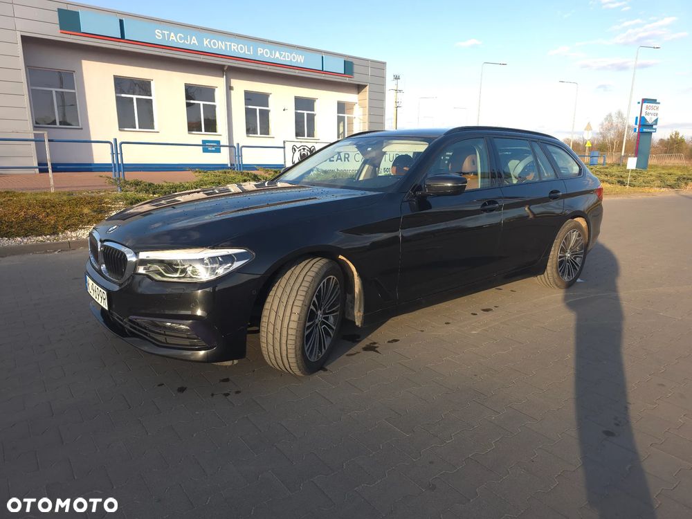 BMW Seria 5 520d xDrive Sport Line sport - 13