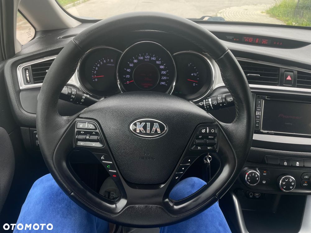Kia Ceed 1.4 CVVT Vision - 8