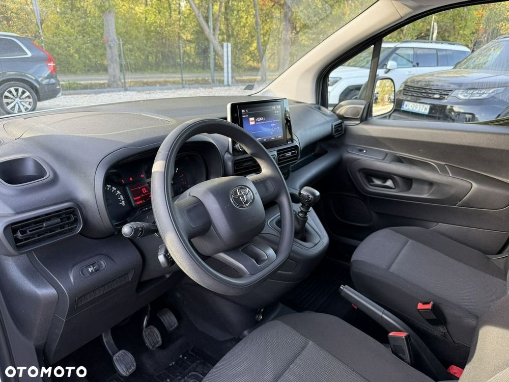 Toyota Proace City - 18