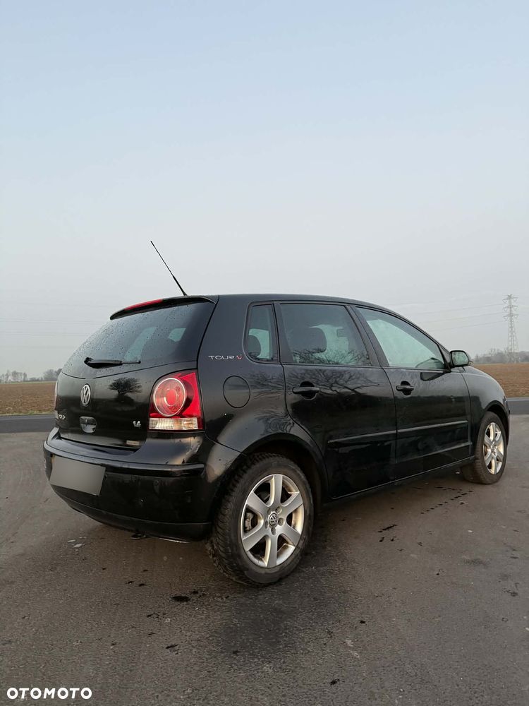 Volkswagen Polo 1.4 Tour - 4