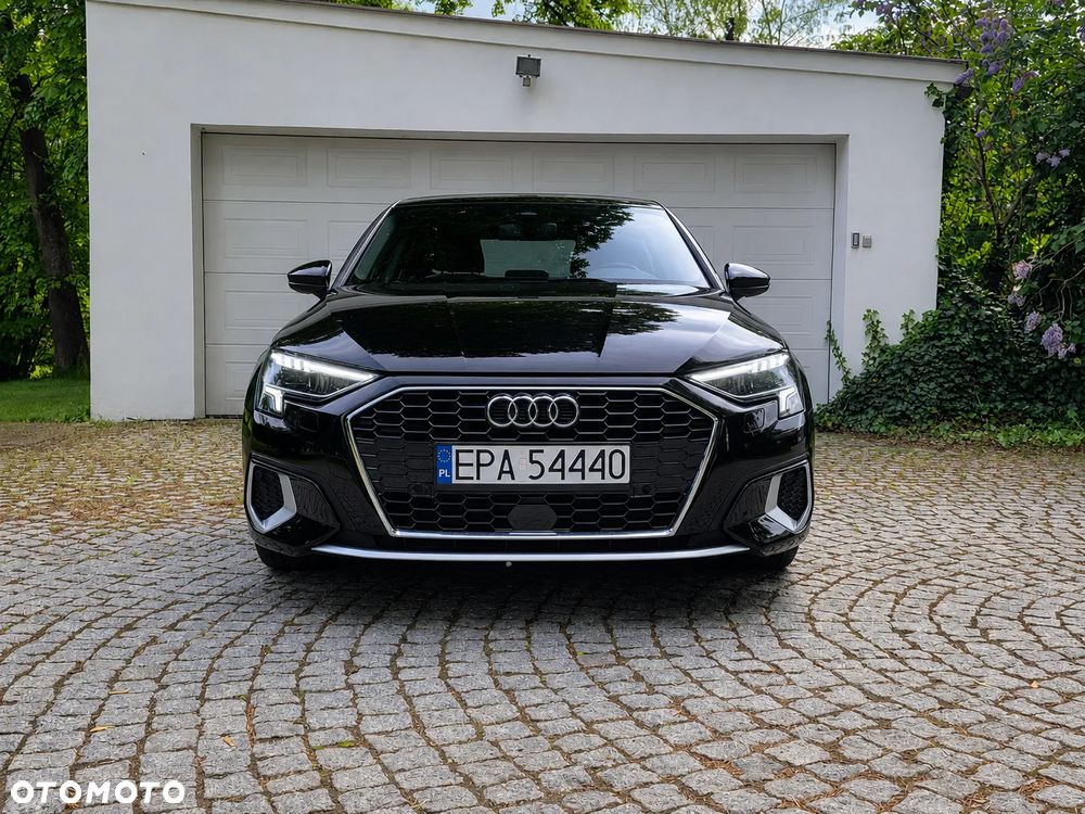 Audi A3 Limousine 40 TFSI quattro S tronic advanced - 2