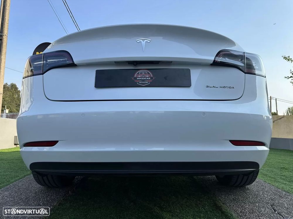 Tesla Model 3 Long-Range Dual Motor AWD - 17