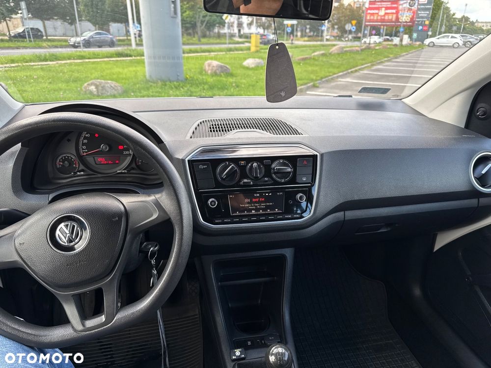 Volkswagen up! 1.0 move - 7