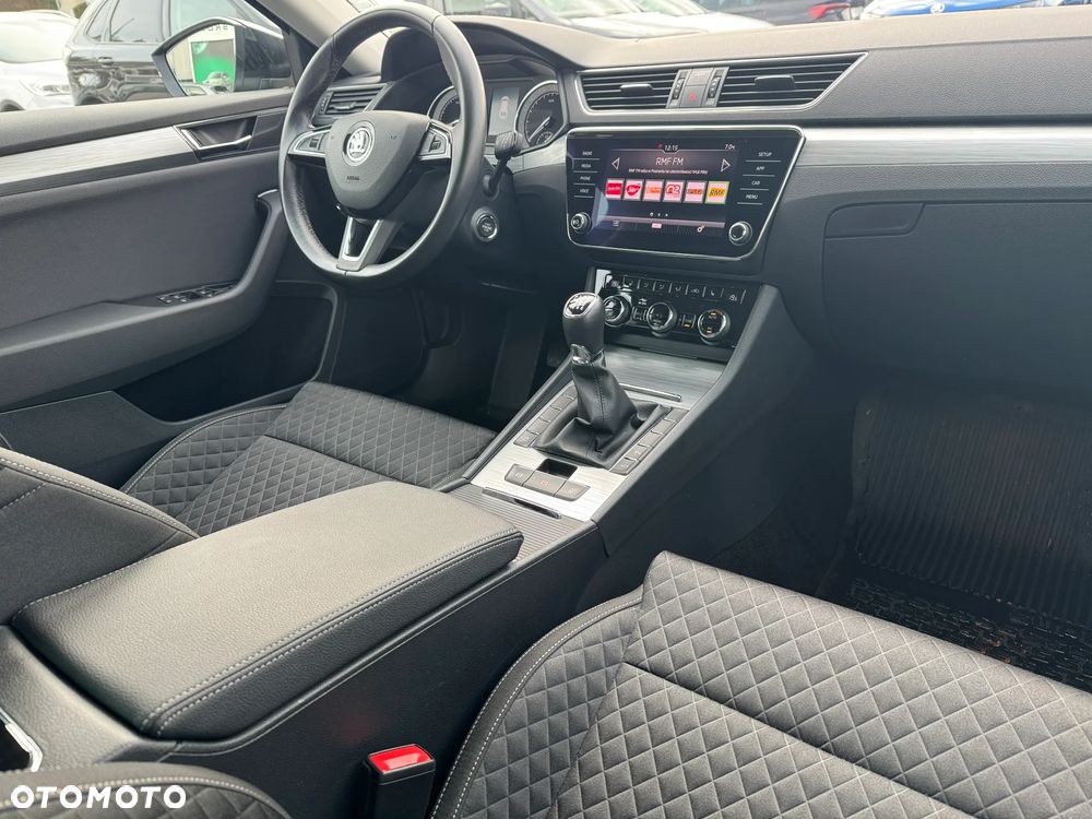 Skoda Superb 1.5 TSI Ambition - 6