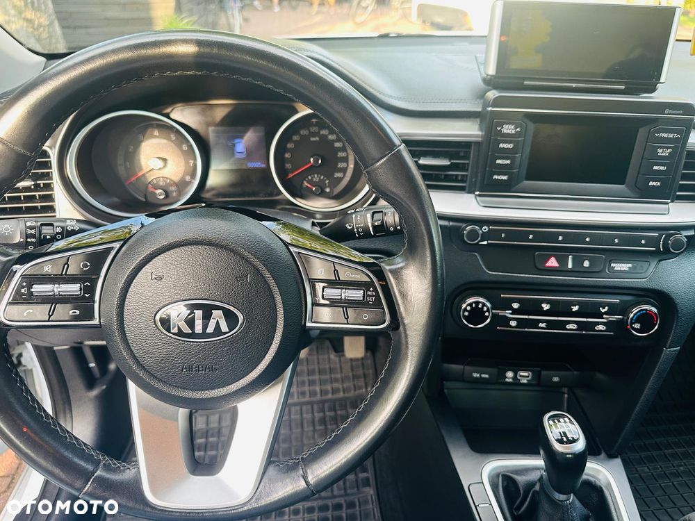 Kia Ceed 1.4 Smart Plus - 8