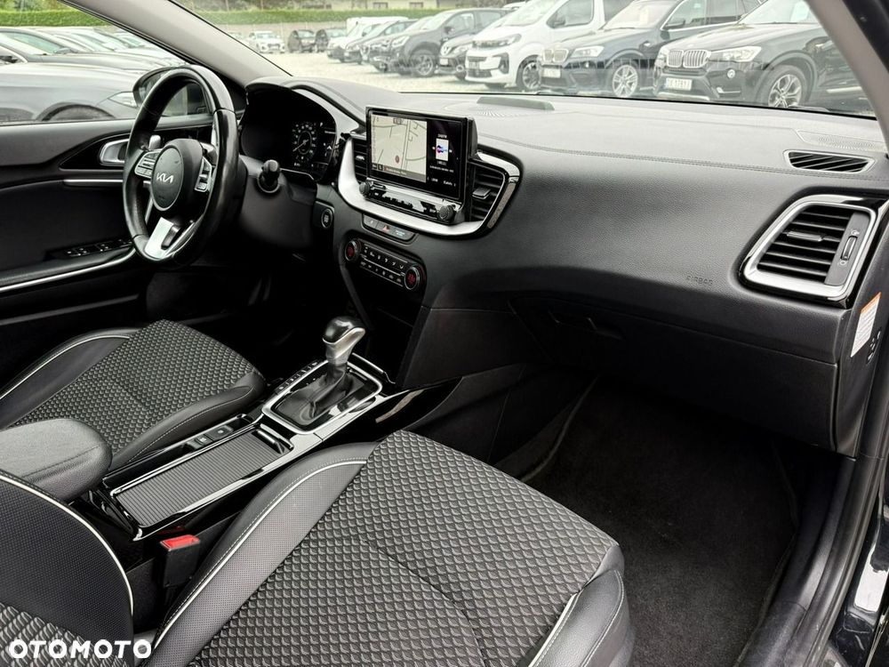 Kia Ceed 1.6 GDI PHEV Business Line DCT - 17