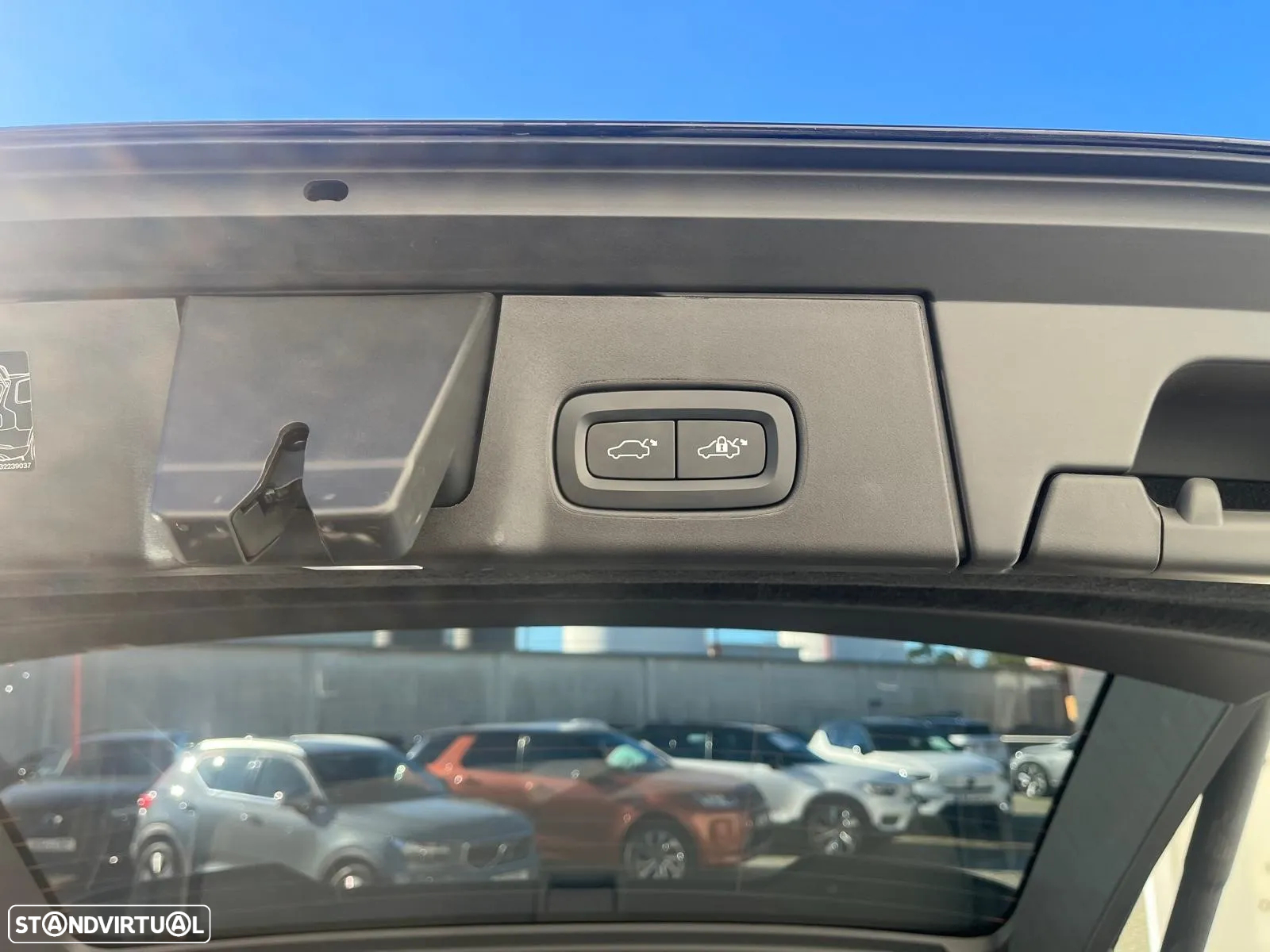 Volvo V90 2.0 T6 PHEV Core AWD - 4