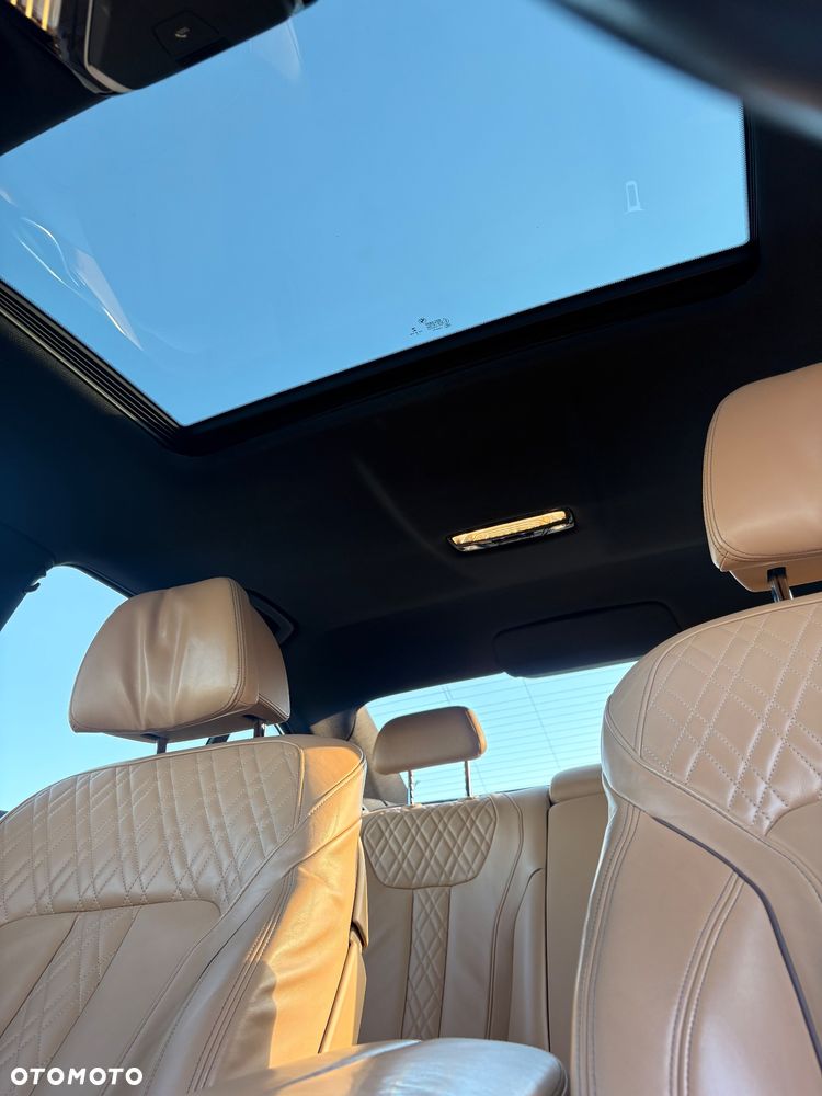 BMW Seria 7 740i - 12