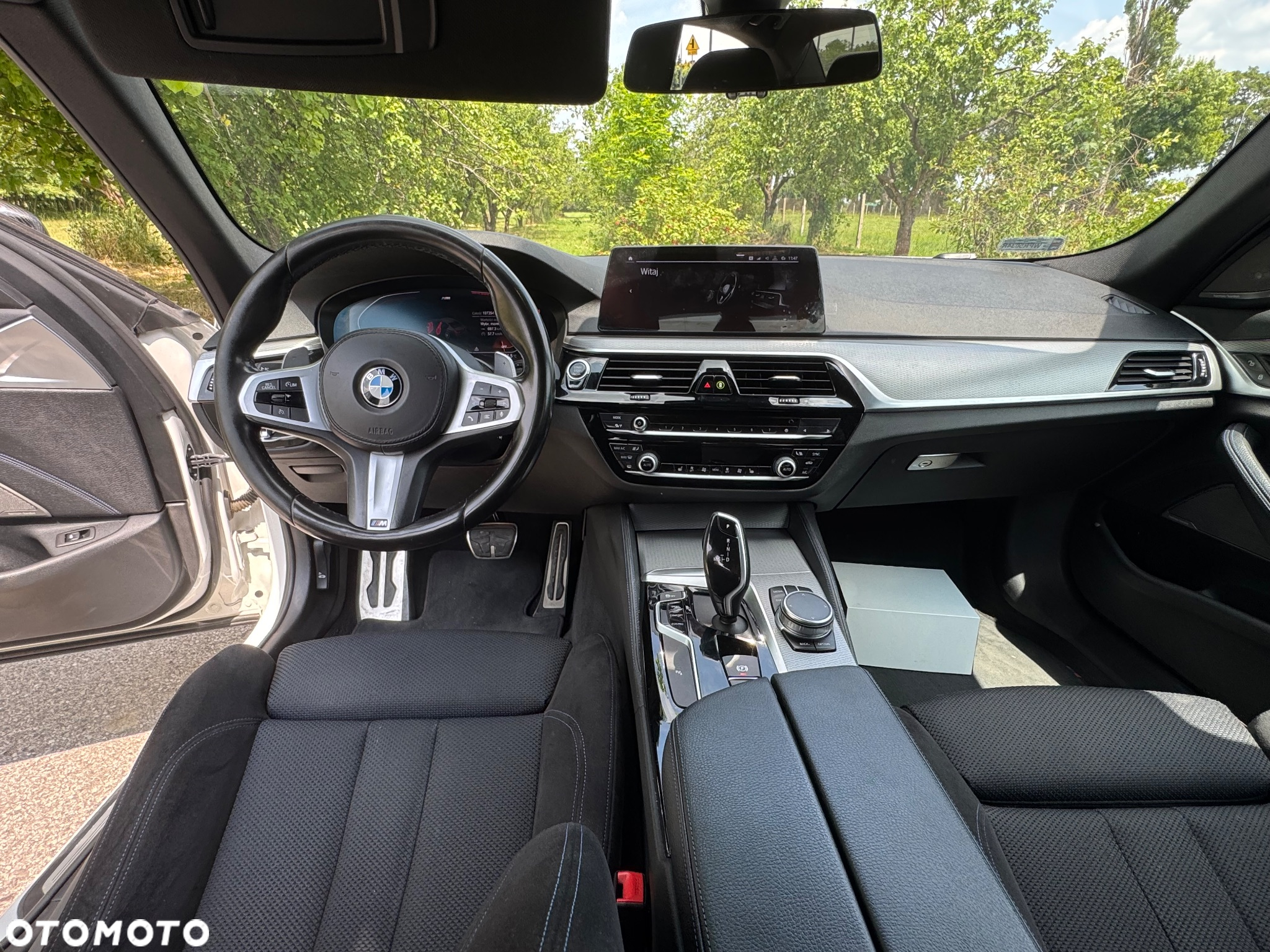 BMW Seria 5 530i GPF xDrive M Sport sport - 13