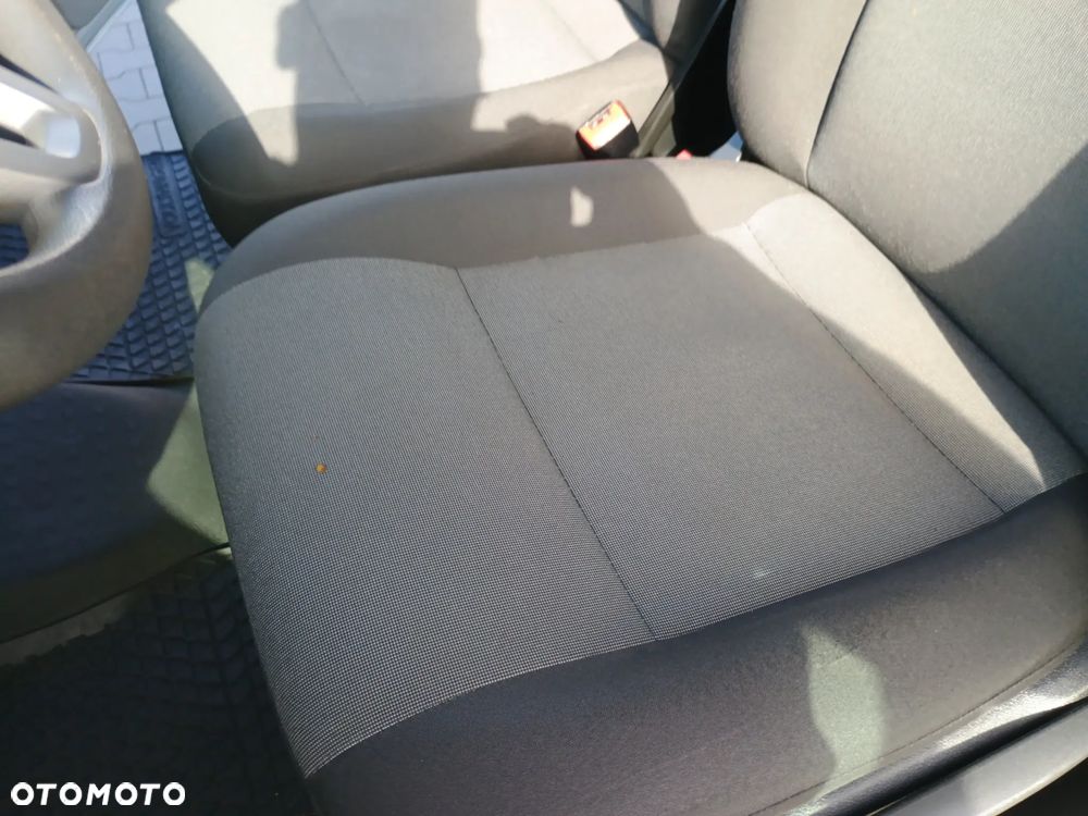 Volkswagen Transporter - 13
