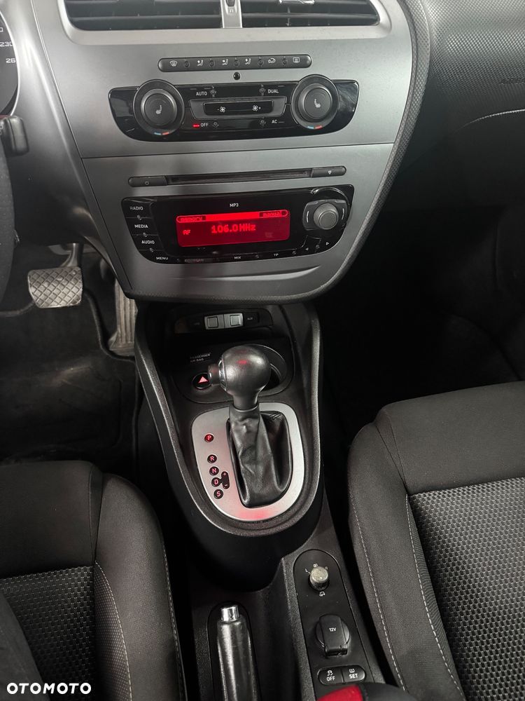 Seat Leon 1.8 TSI DSG Sport - 19