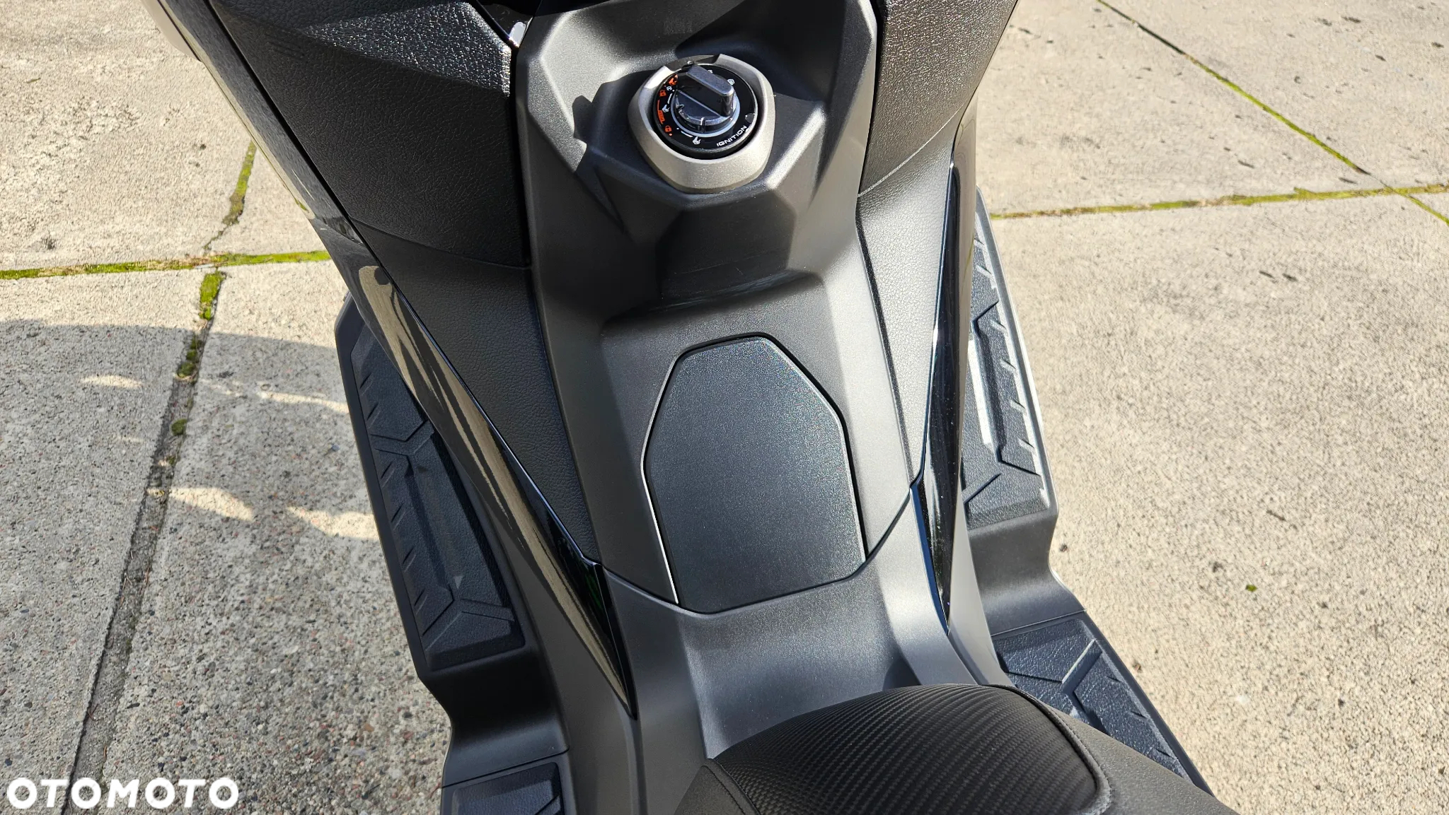 Kymco Downtown - 8