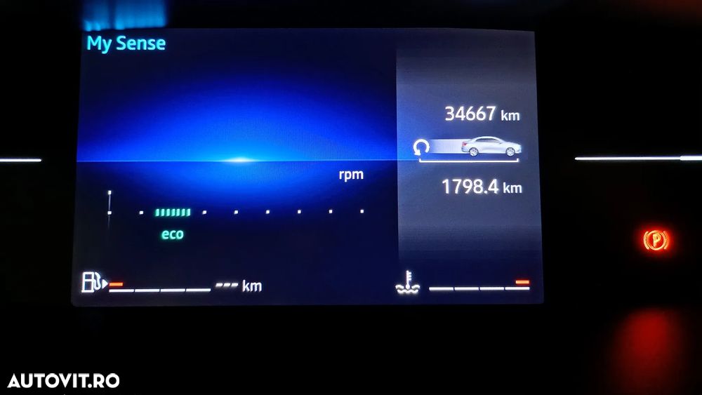 Renault Megane TCe 140 GPF Techno - 6