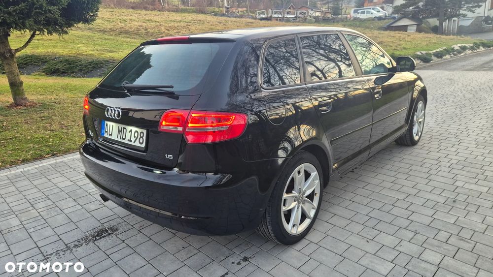 Audi A3 Sportback 1.6 Ambition - 25