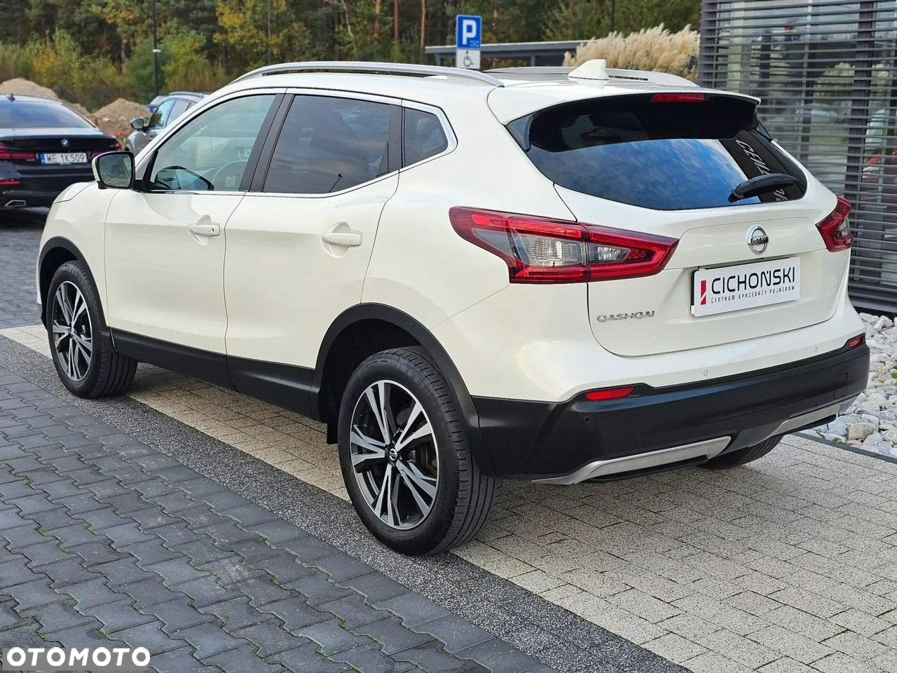 Nissan Qashqai - 11