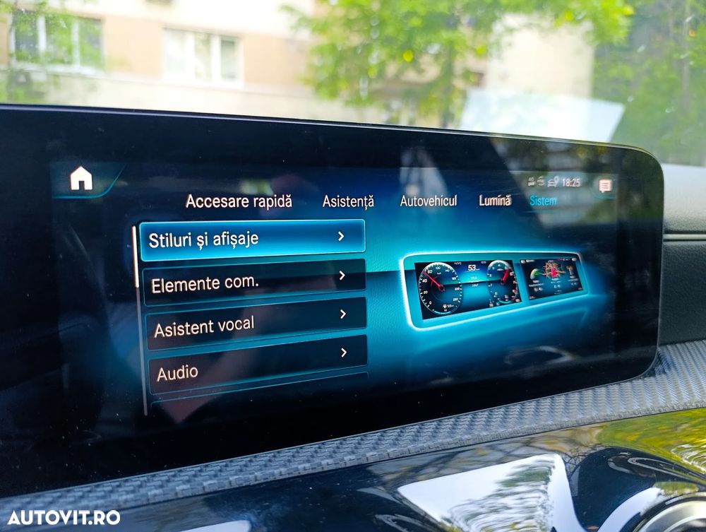 Mercedes-Benz CLA 180 - 9