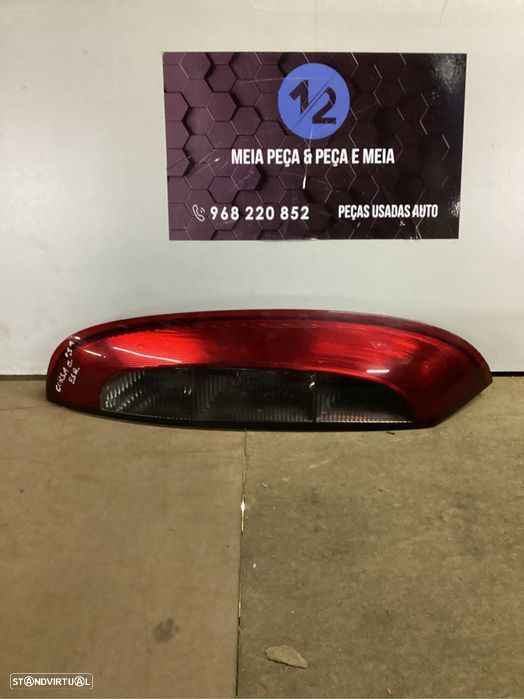 Farolim traseiro direito e esquerdo Opel corsa c de 05 - 1