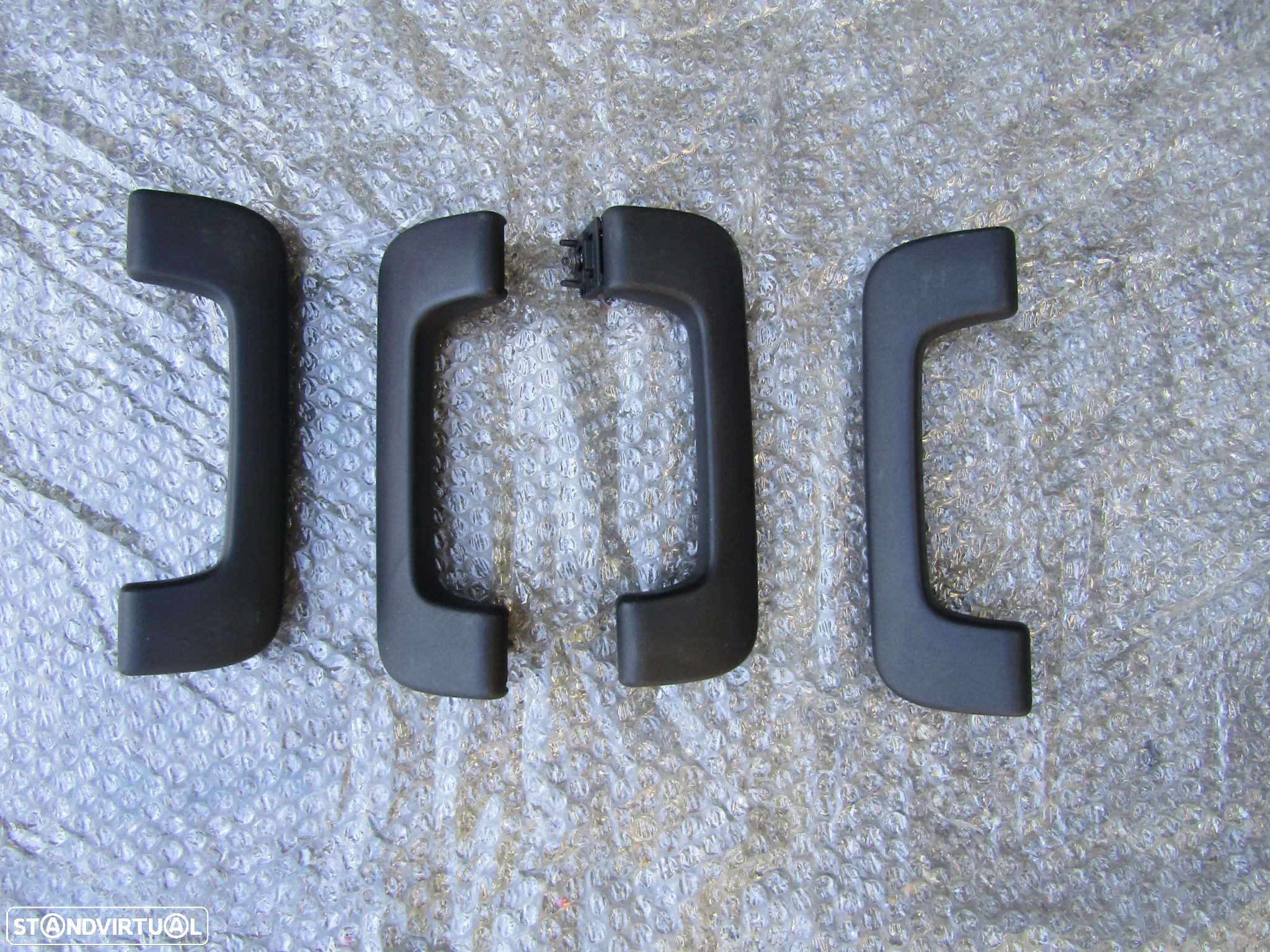 Puxadores teto Audi A3 ano 2004 a 2011 S-LINE no 2008 /2012 (ver descrição e fotos) - 1