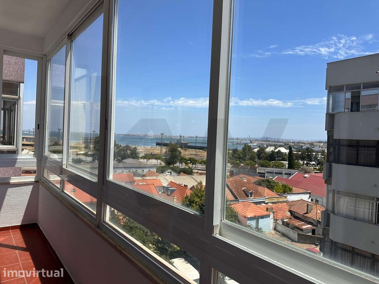 Excelente apartamento T3 na Cova da Piedade - Grande imagem: 3/11