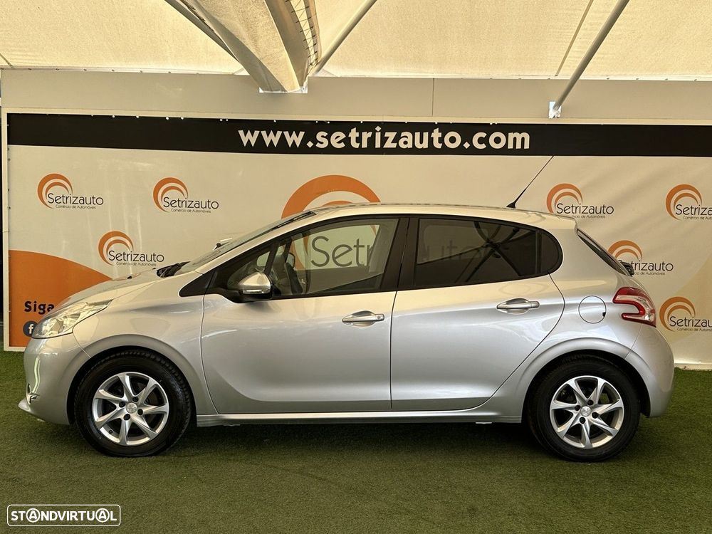 Peugeot 208 1.2 VTi Active - 3