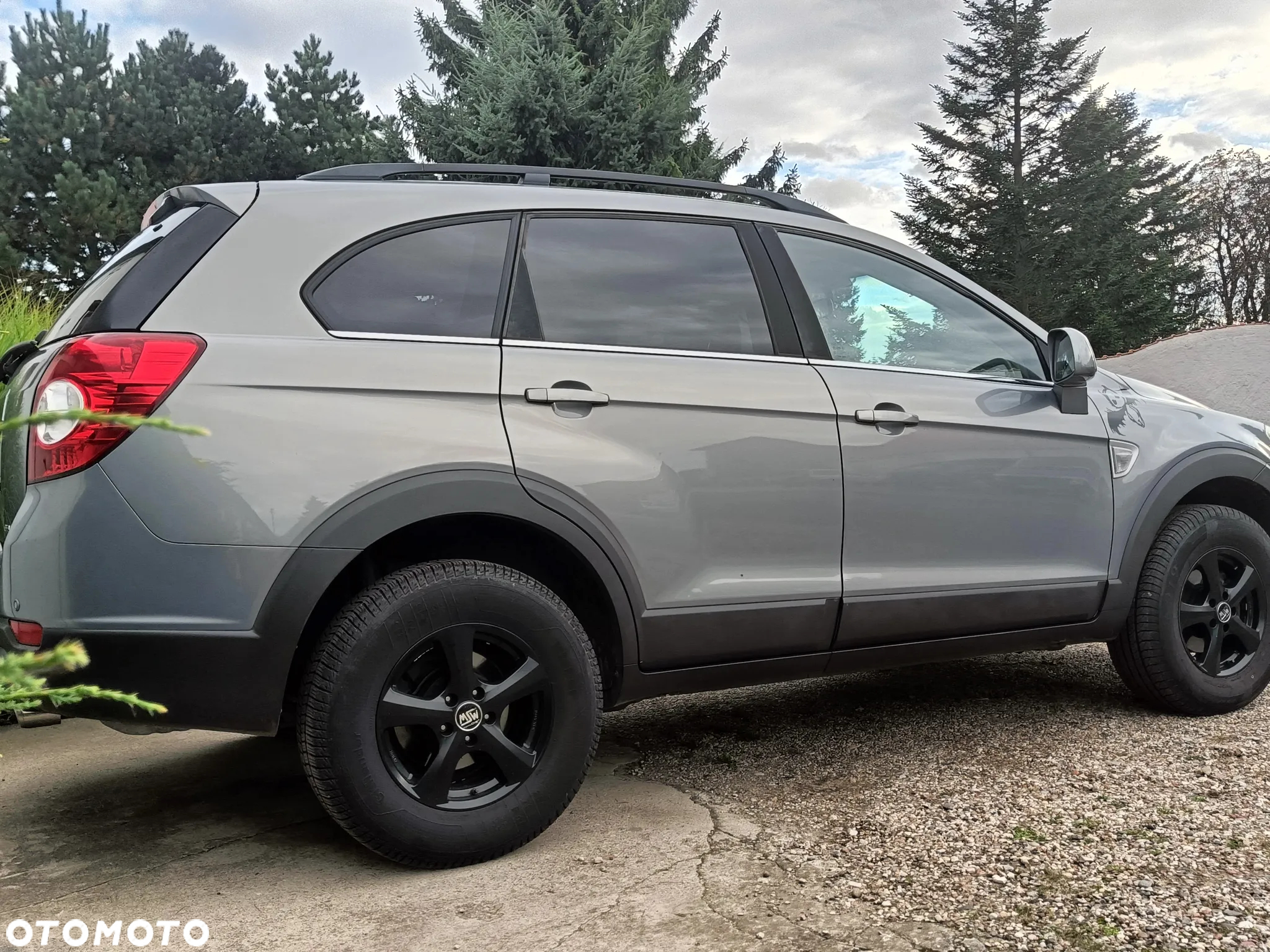 Chevrolet Captiva 2.4 4WD 7 Sitzer LT - 29
