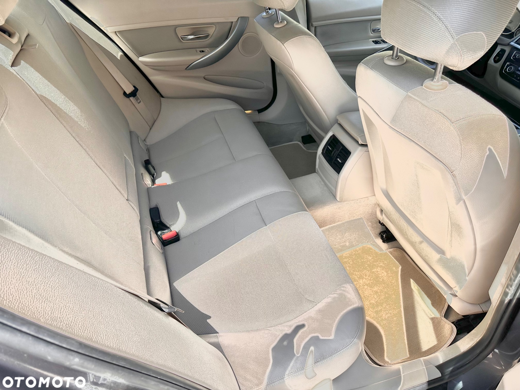 BMW Seria 3 - 12