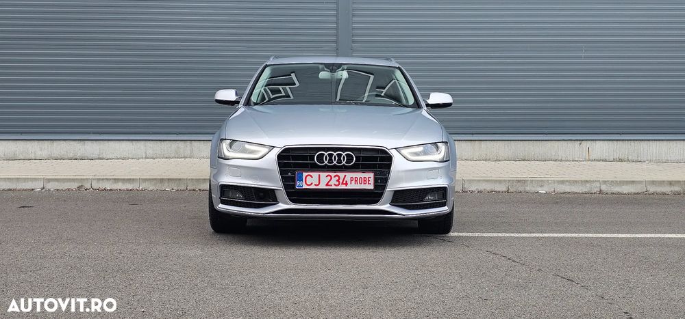 Audi A4 Avant 2.0 TDI DPF clean multitronic S line Sportpaket - 3