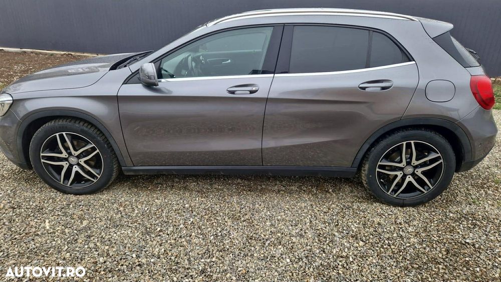 Mercedes-Benz GLA 220 CDI 7G-DCT Urban - 6