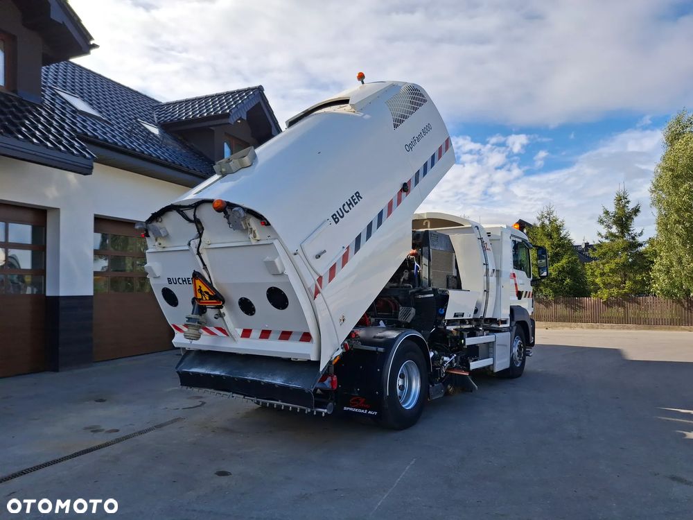 MAN TGS 18.320 Zamiatarka BUCHER OptiFant 8000 2 Silniki Euro 6 Karcher Listwy Wysokiego Ciśnienia Szczotki L/R EUnited PM10 Mycie Jezdni Ulicy Dodatkowy Zbiornik Wodny - 9