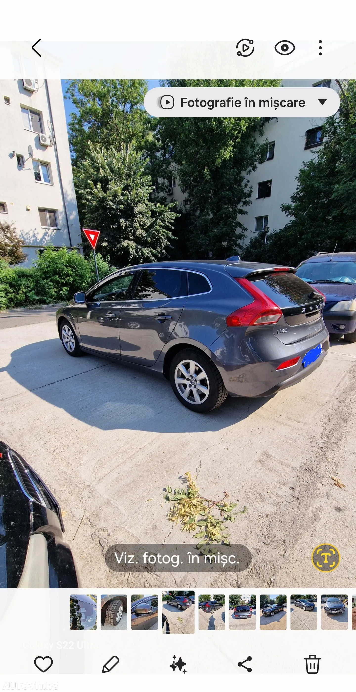 Volvo V40 D2 R-Design - 4