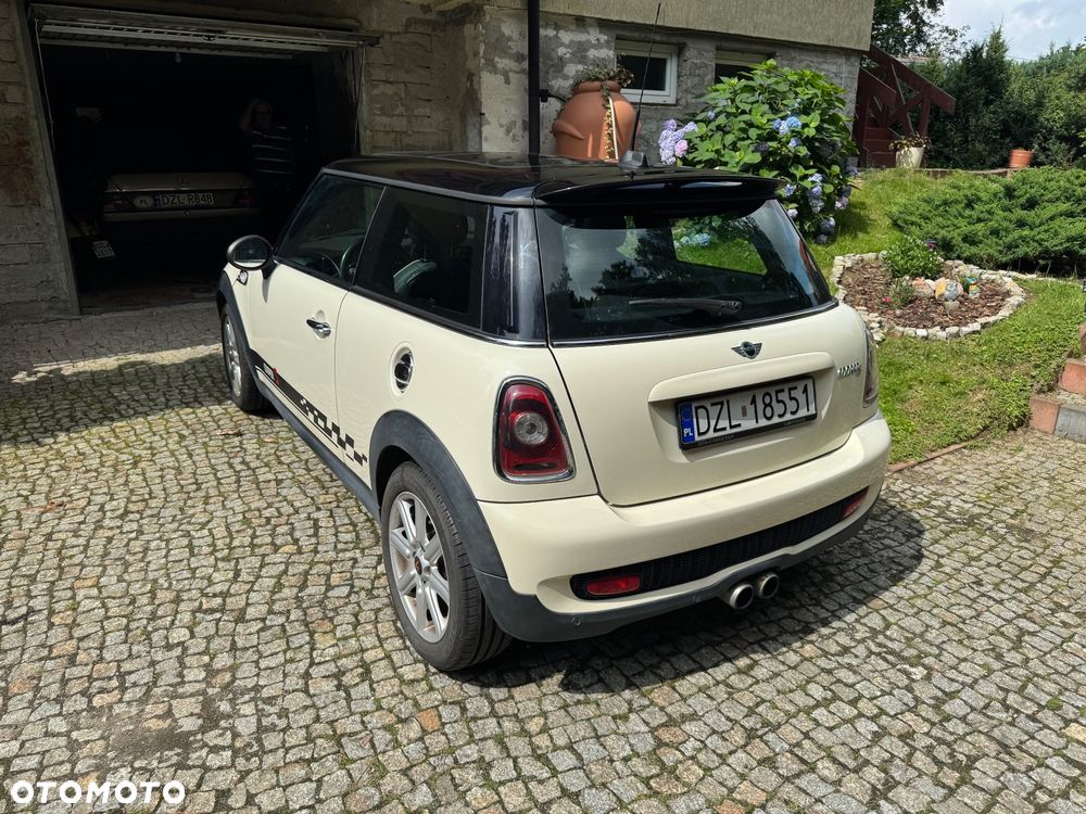 MINI Cooper S Standard - 4