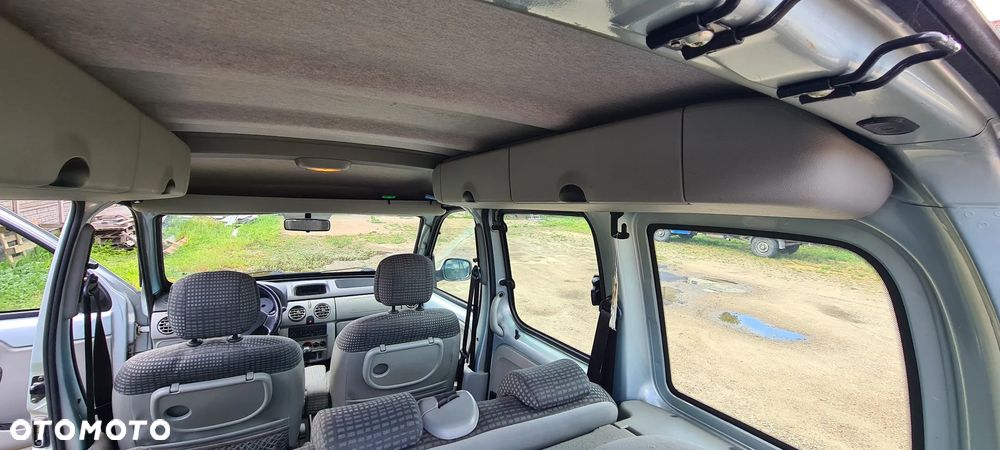 Renault Kangoo 4x4 1.6 16V - 11