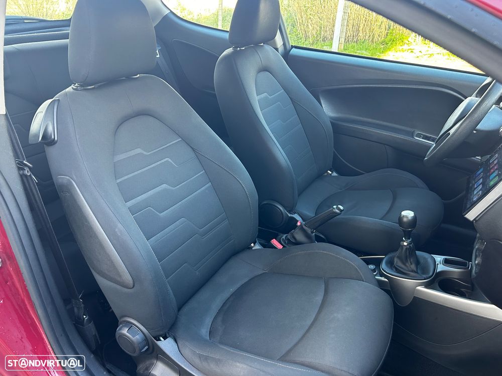 Alfa Romeo MiTo 1.3 JTDM - 8