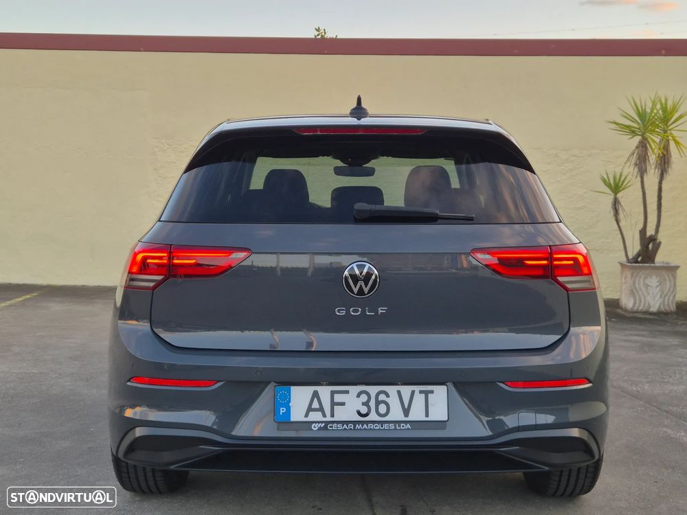 VW Golf 2.0 TDI Life - 14